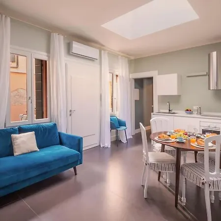 Huge Design With Private Garden Appartement *